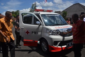 Penyerahan Ambulan3